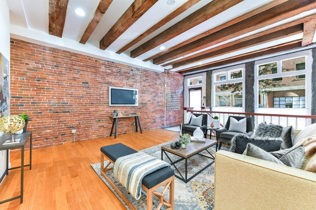 100 Fulton Street, Unit 1D Boston, MA 02109 - Photo 4 of 20