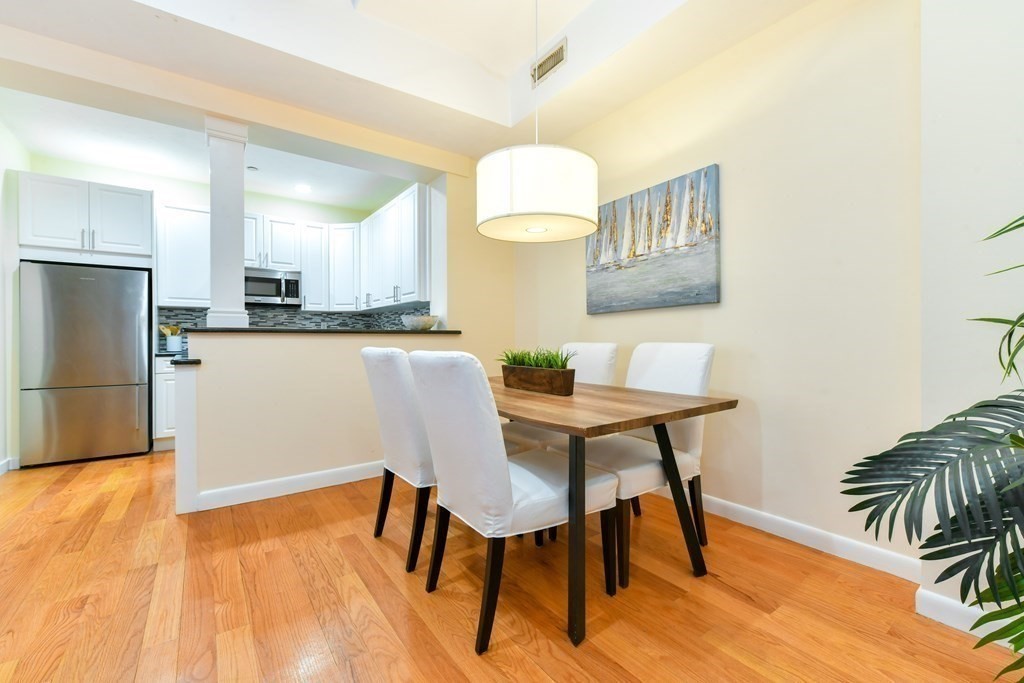 100 Fulton Street, Unit 1D Boston, MA 02109 - Photo 7 of 20