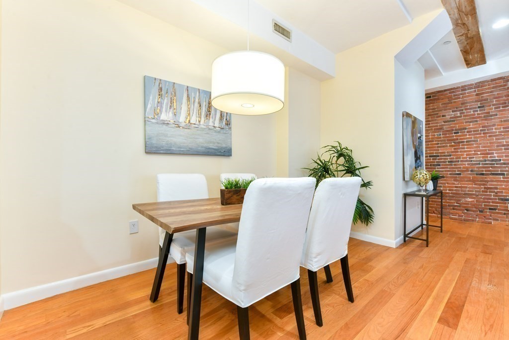 100 Fulton Street, Unit 1D Boston, MA 02109 - Photo 8 of 20