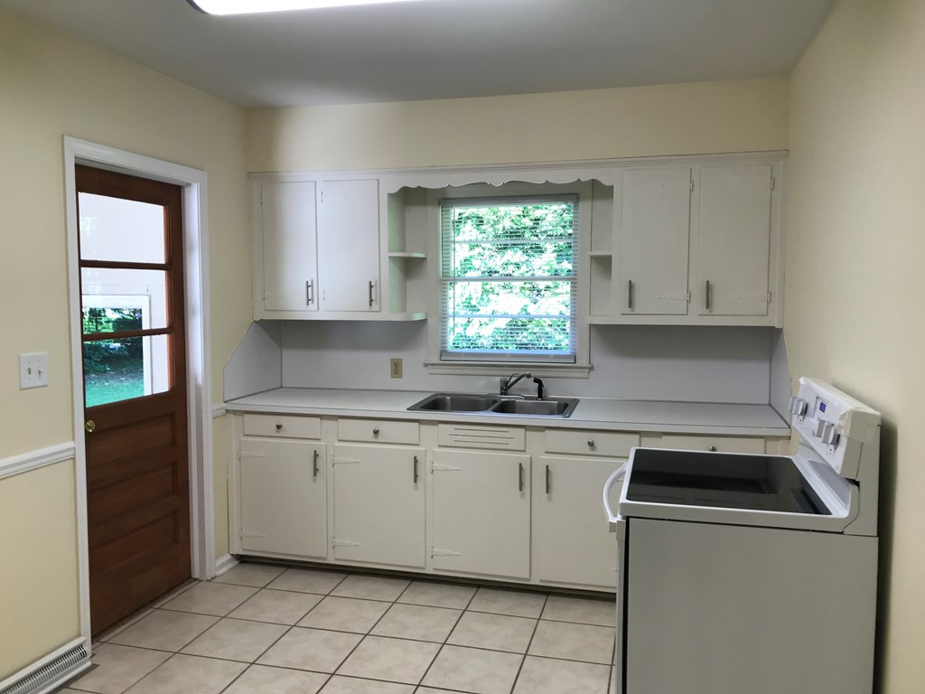 4436 Weems Road Columbus, GA 31909 - Photo 7 of 14 Gallery Image 7