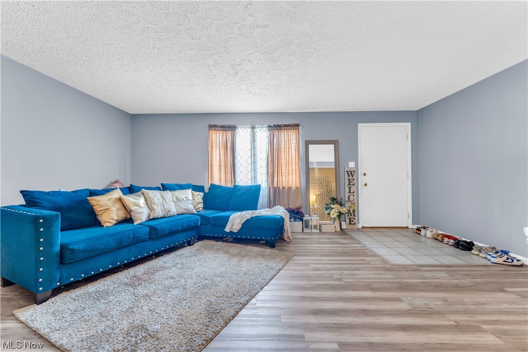 797 Babbitt Road, Unit 20 Euclid, OH 44123 - Photo 5 of 13 Gallery Image 5
