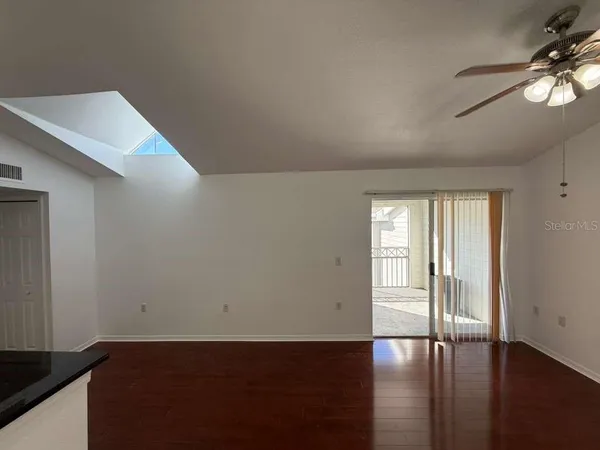 $1,200 | 5117 City Street, Unit 734, Orlando, FL 32839