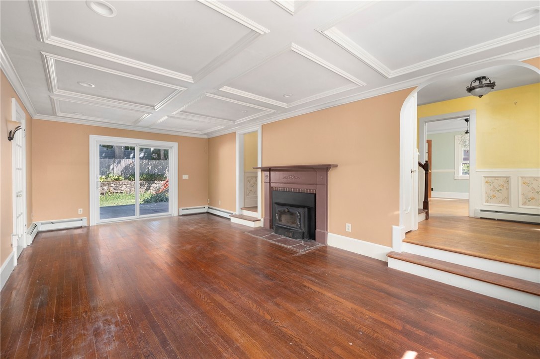 71 Summer Street Westerly, RI 02891 - Photo 5 of 25 Gallery Image 5