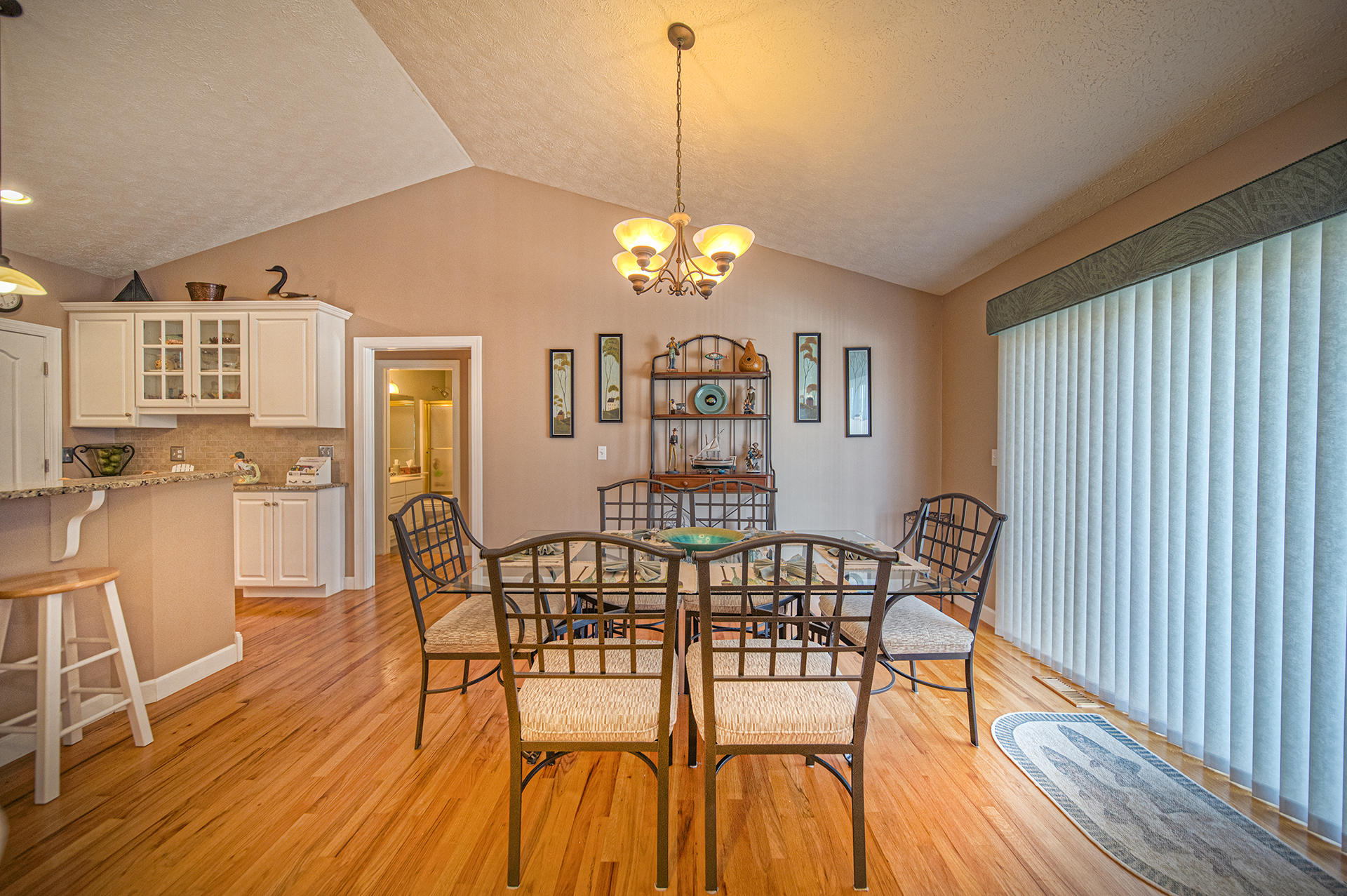 114 Woodley Road Moneta, VA 24121 - Photo 11 of 50 Dining area