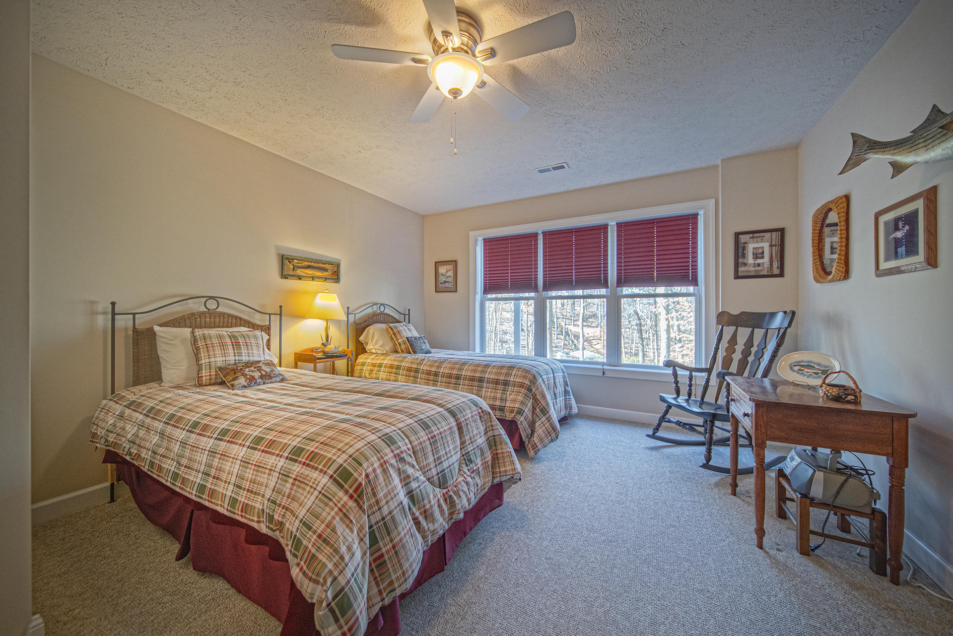 114 Woodley Road Moneta, VA 24121 - Photo 29 of 50 Lower bedroom