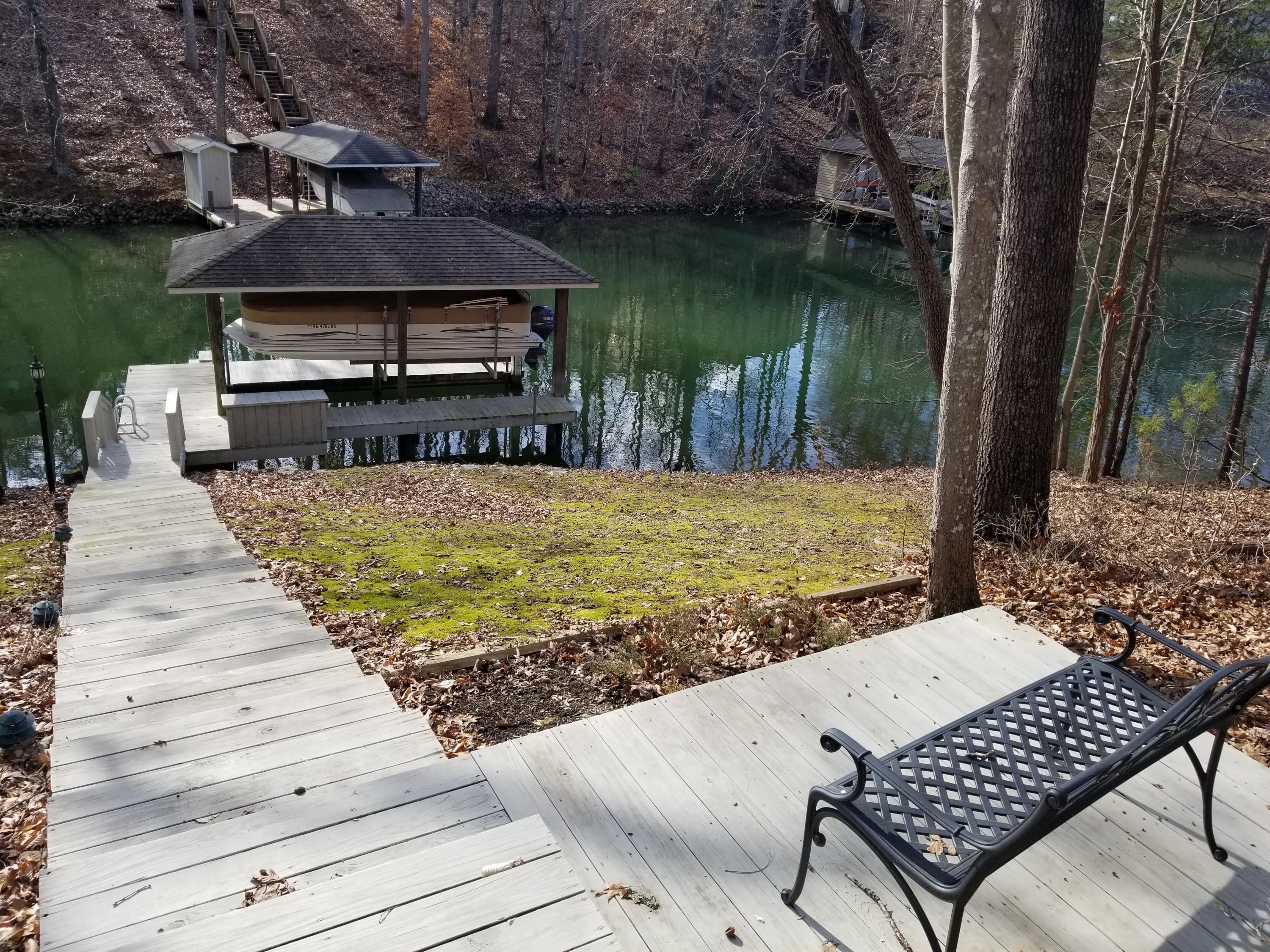 114 Woodley Road Moneta, VA 24121 - Photo 39 of 50 Observation point