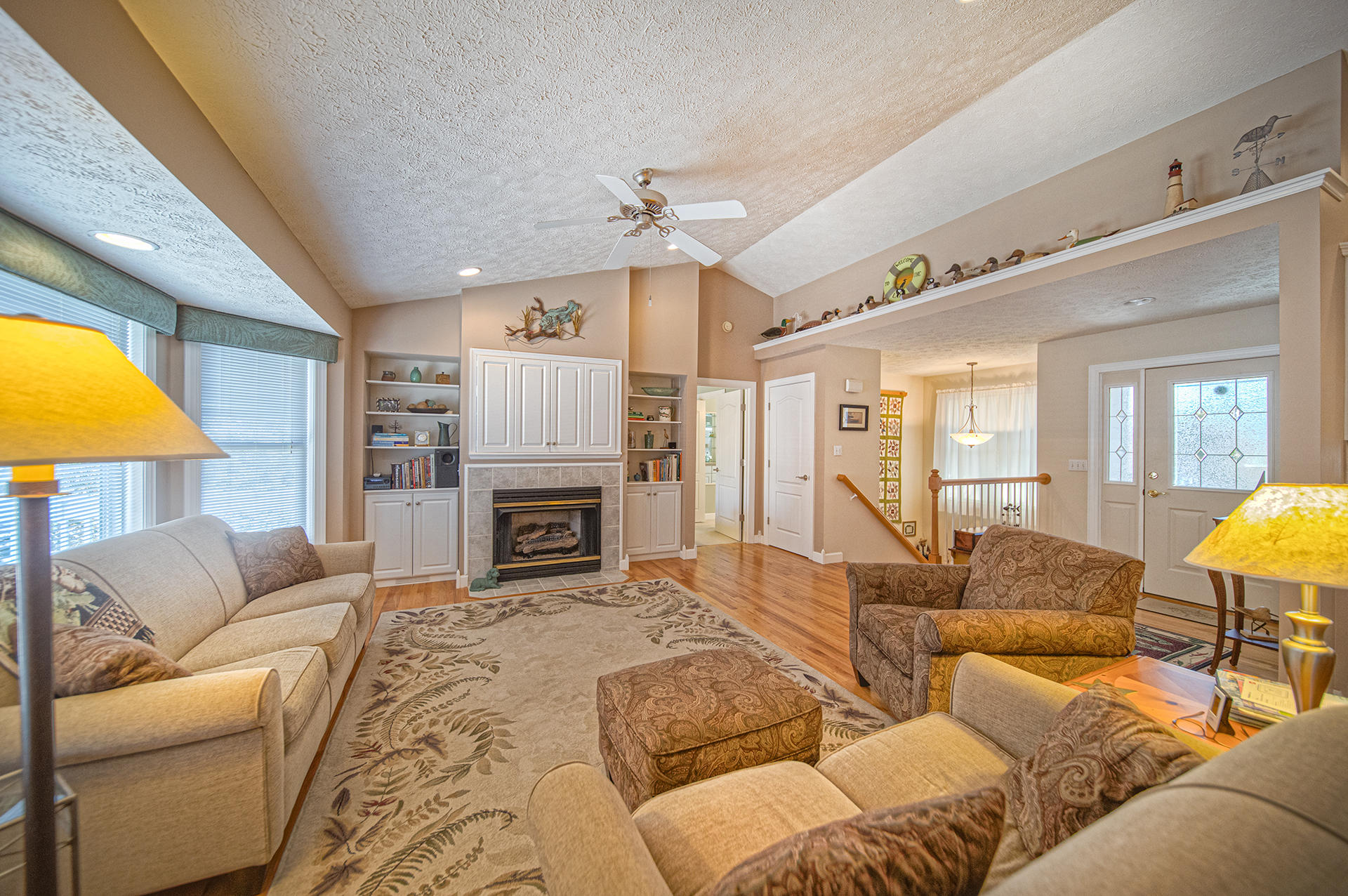 114 Woodley Road Moneta, VA 24121 - Photo 6 of 50 Living room