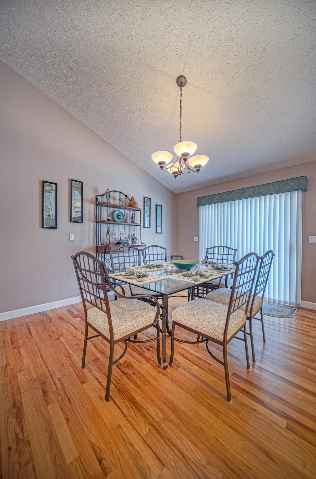 114 Woodley Road Moneta, VA 24121 - Photo 10 of 50 Dining area