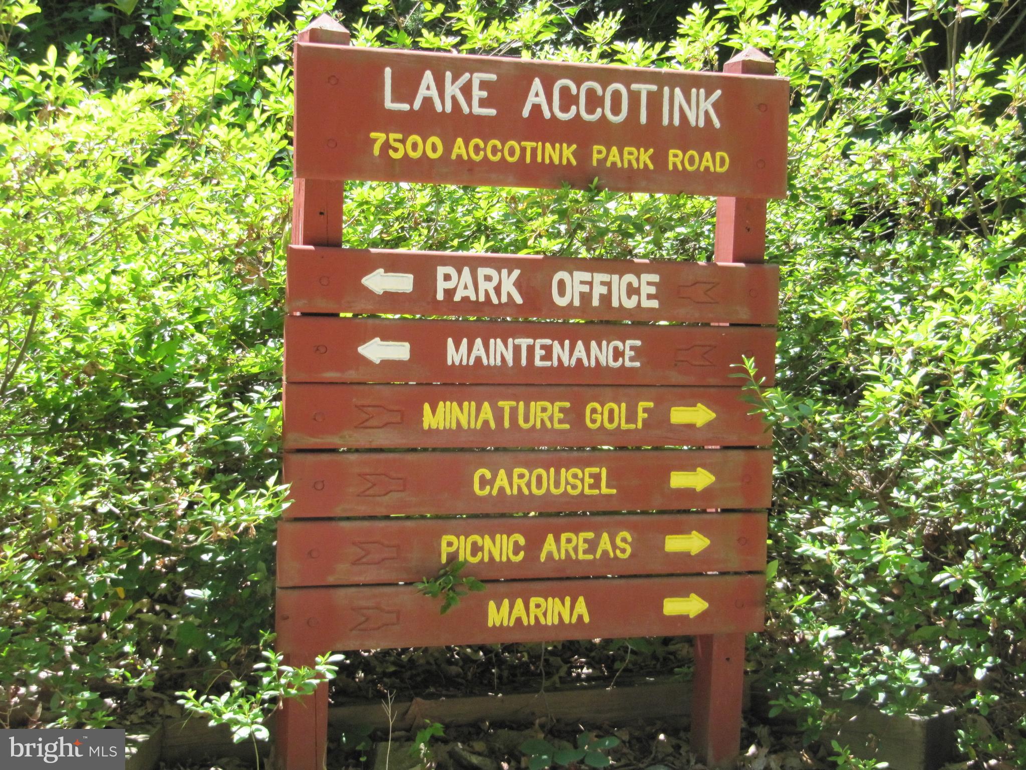 8396 Uxbridge Court Springfield, VA 22151 - Photo 36 of 37 Entrance to Lake Accotink Park