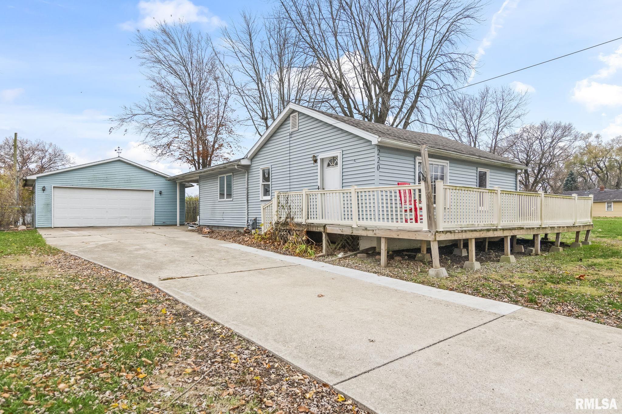 220 East Wilcox Street Springfield, IL 62707 - Photo 1 of 36