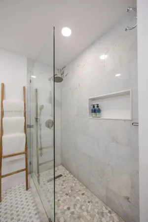 $3,500,000 | 11301 Southwest 95th Street, Miami, FL 33176