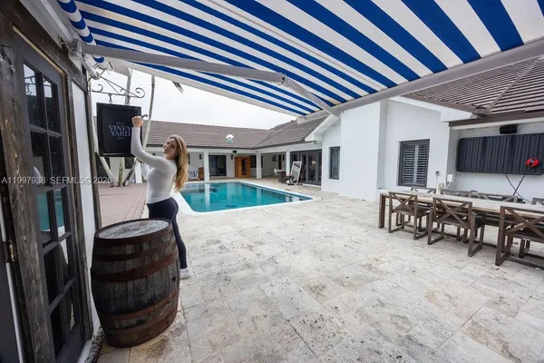 $3,500,000 | 11301 Southwest 95th Street, Miami, FL 33176