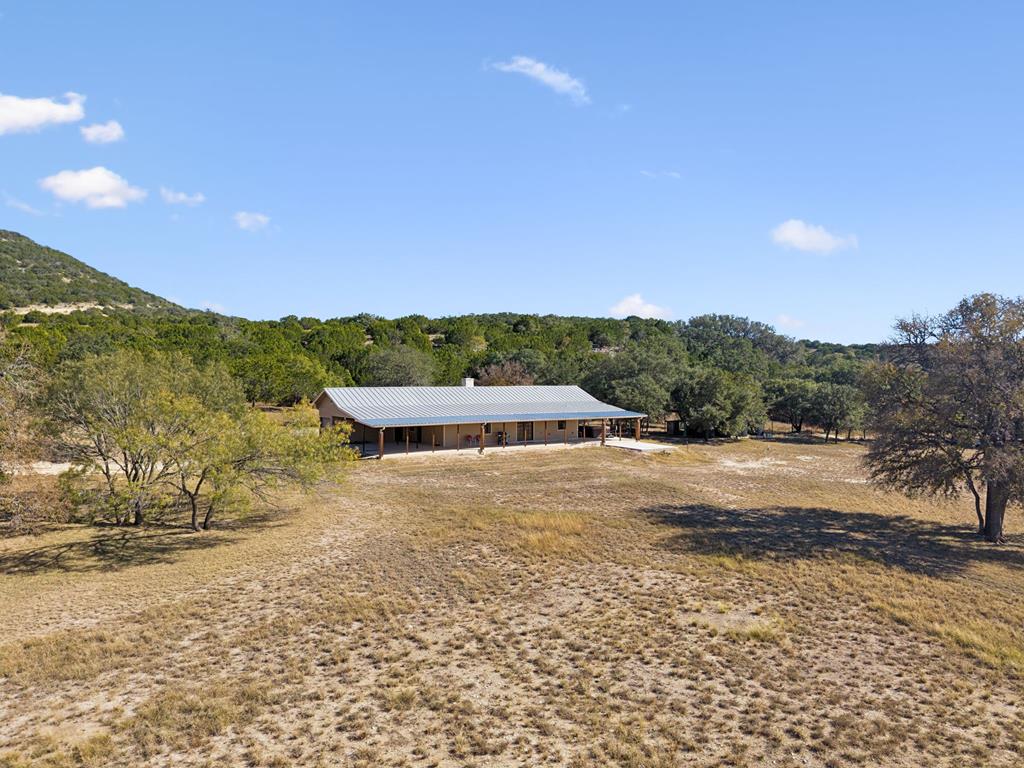 383 Elm Pass Road Center Point, TX 78010 - Photo 76 of 91 Gallery Image 76