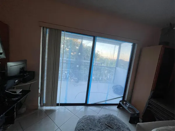 $2,500 | 16141 Blatt Boulevard, Weston, FL 33326