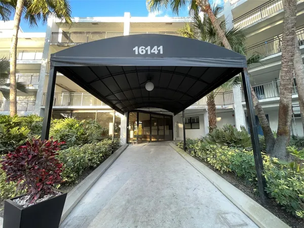 $2,500 | 16141 Blatt Boulevard, Weston, FL 33326