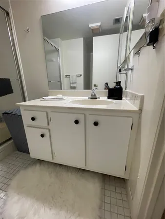 $2,500 | 16141 Blatt Boulevard, Weston, FL 33326