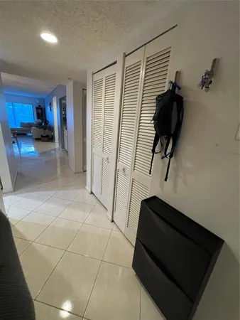 $2,475 | 16141 Blatt Boulevard, Weston, FL 33326