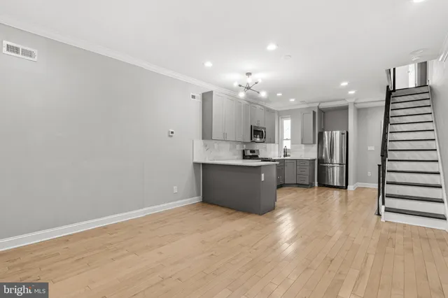 $2,500 | 2514 West Seybert Street, Philadelphia, PA 19121