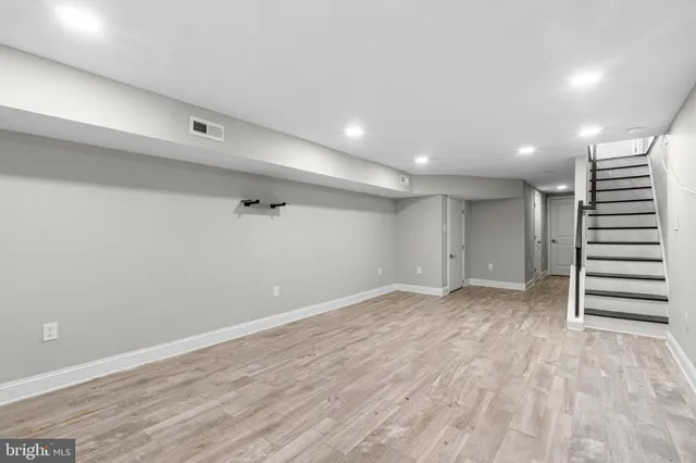 $2,500 | 2514 West Seybert Street, Philadelphia, PA 19121