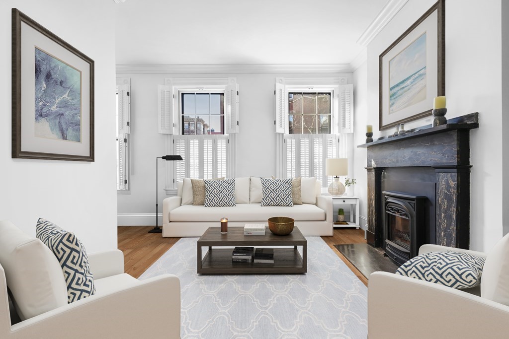 28 Irving Street Boston, MA 02114 - Photo 3 of 34