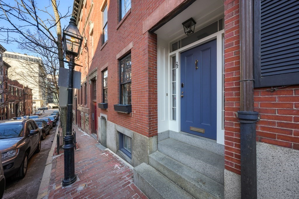 28 Irving Street Boston, MA 02114 - Photo 34 of 34