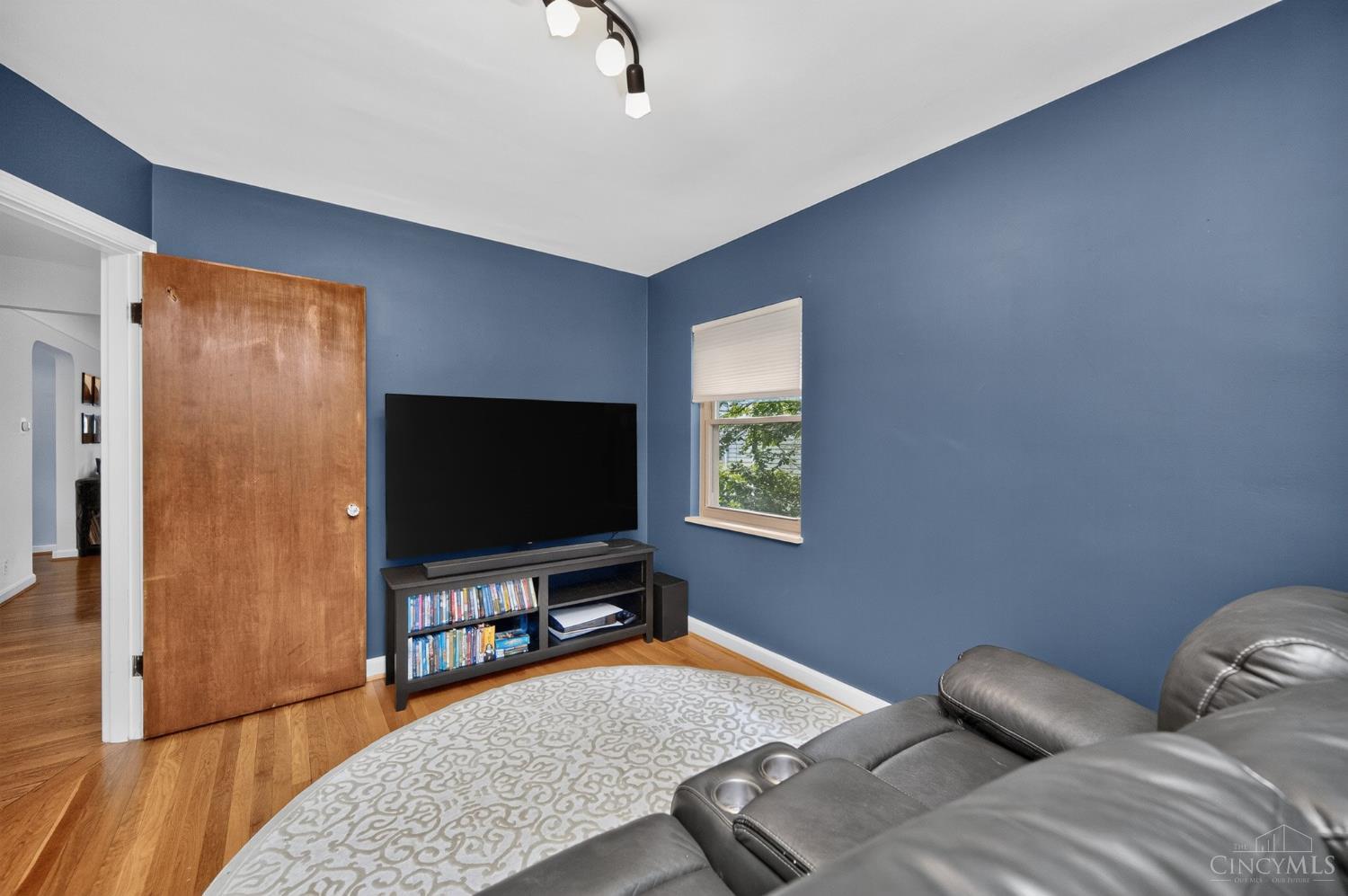 6747 Plainfield Road Silverton, OH 45236 - Photo 22 of 49 Gallery Image 22