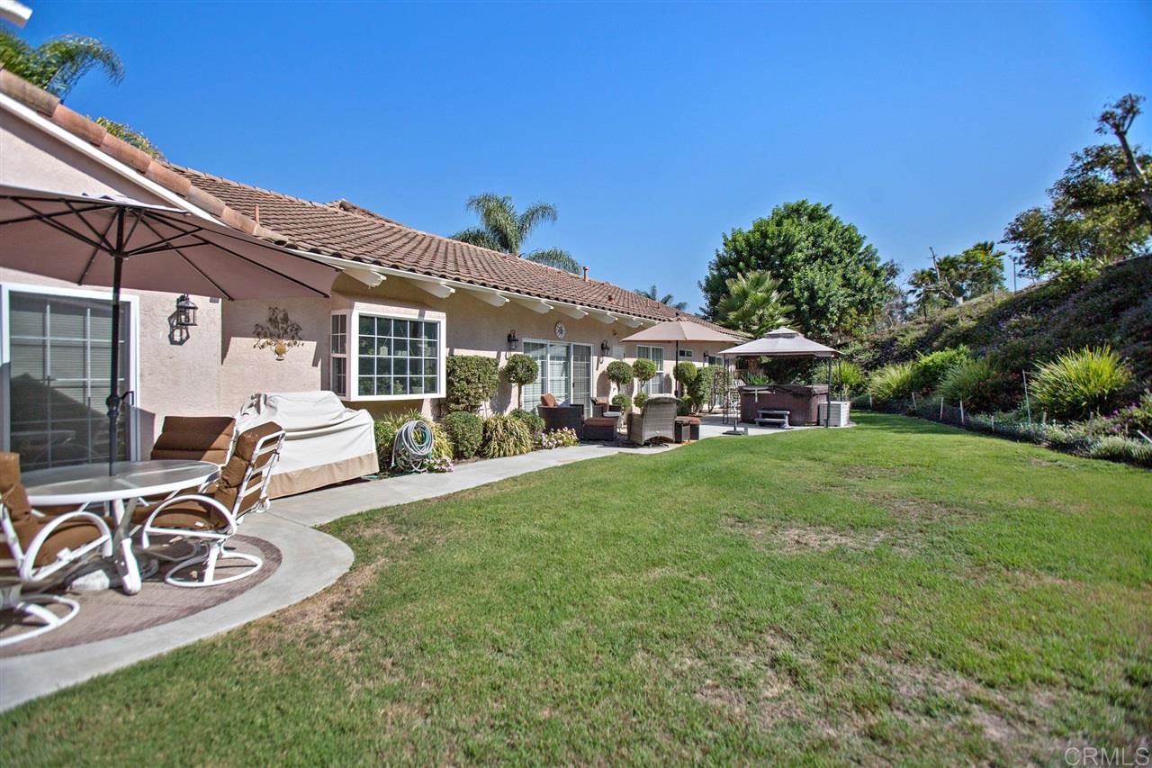 2552 Dos Lomas Fallbrook, CA 92028 - Photo 22 of 25 Gallery Image 22