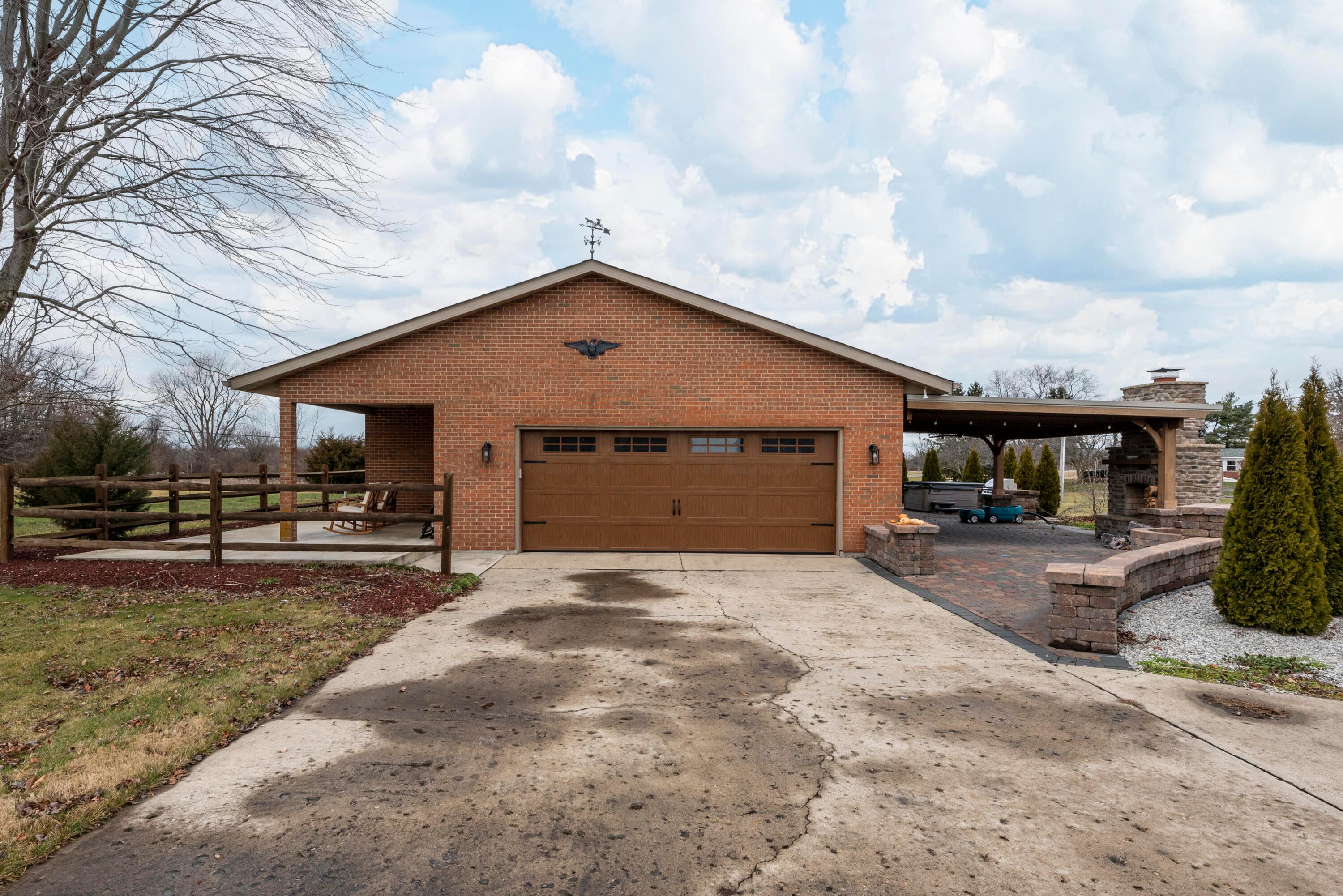 8900 Patterson Road Hilliard, OH 43026 - Photo 6 of 54 MAR_8972