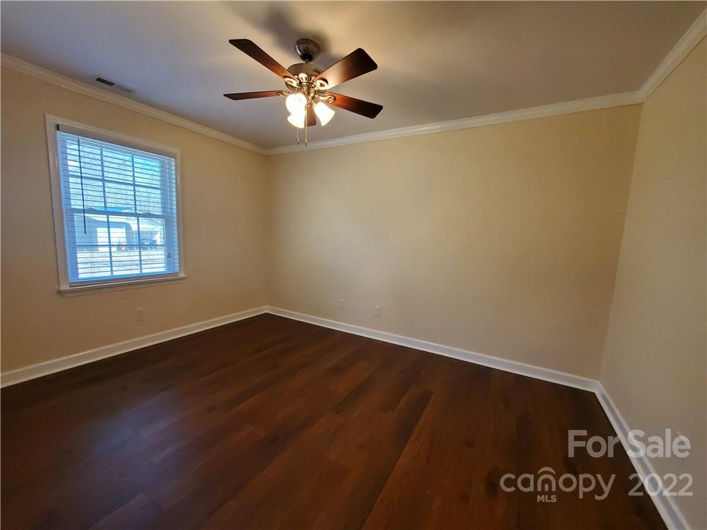 209 Conley Road Morganton, NC 28655 - Photo 13 of 14 Gallery Image 13