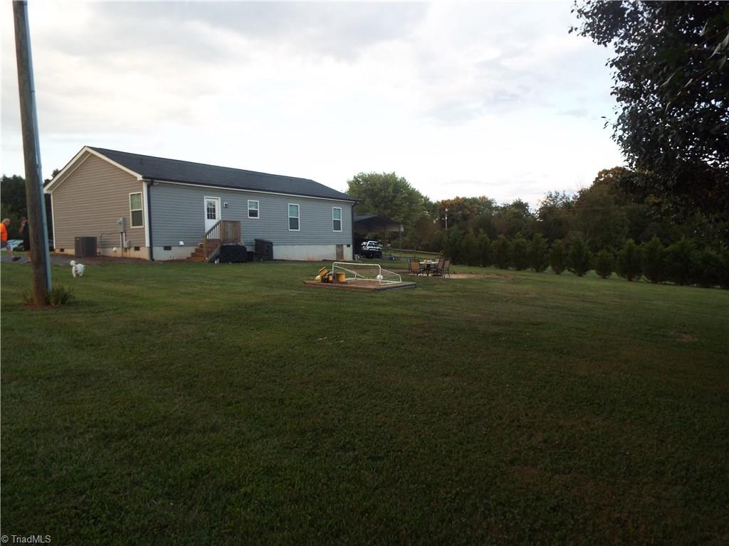1255 William Fowler Road King, NC 27021 - Photo 15 of 19