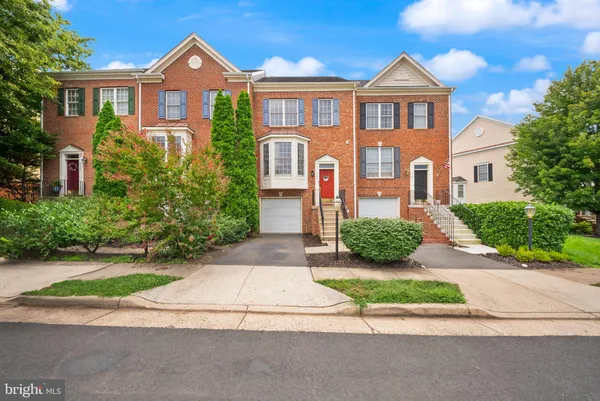 $640,000 | 6326 Cullen Place, Haymarket, VA 20169