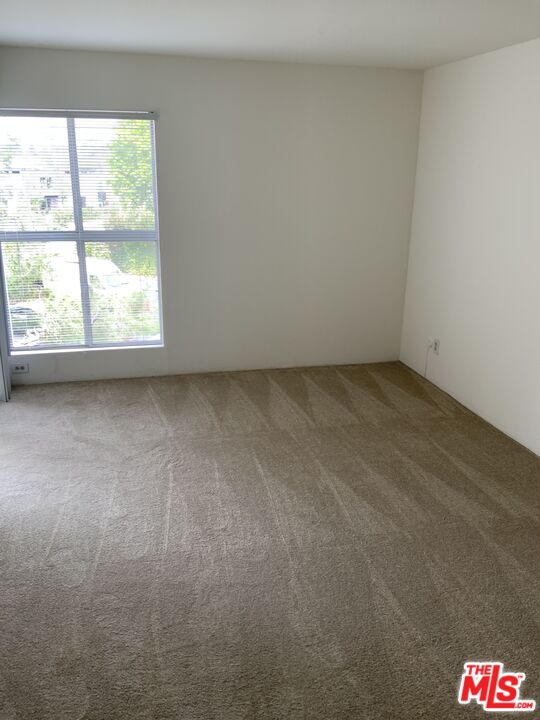 3205 Raintree Circle Culver City, CA 90230 - Photo 11 of 14 an empty room with a window