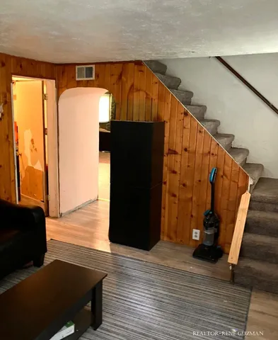 $150,000 | 1420 Reo Road, Lansing, MI 48910