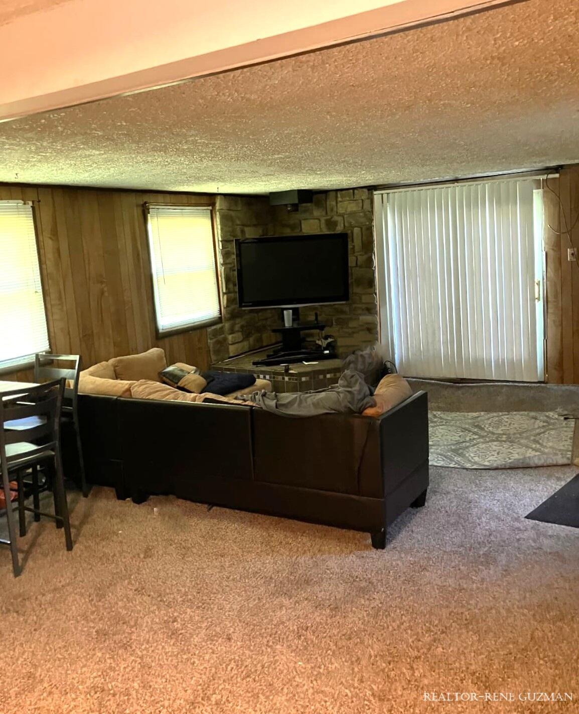 1420 Reo Road Lansing, MI 48910 - Photo 9 of 9 b1c1ba2c-5aac-4f25-ae8c-0708d4671ac4