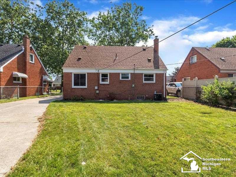 7850 Harding Street Taylor, MI 48180 - Photo 34 of 38