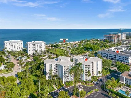 $599,000 | 1300 Gulf Shore Boulevard North, Unit 109, Naples, FL 34102