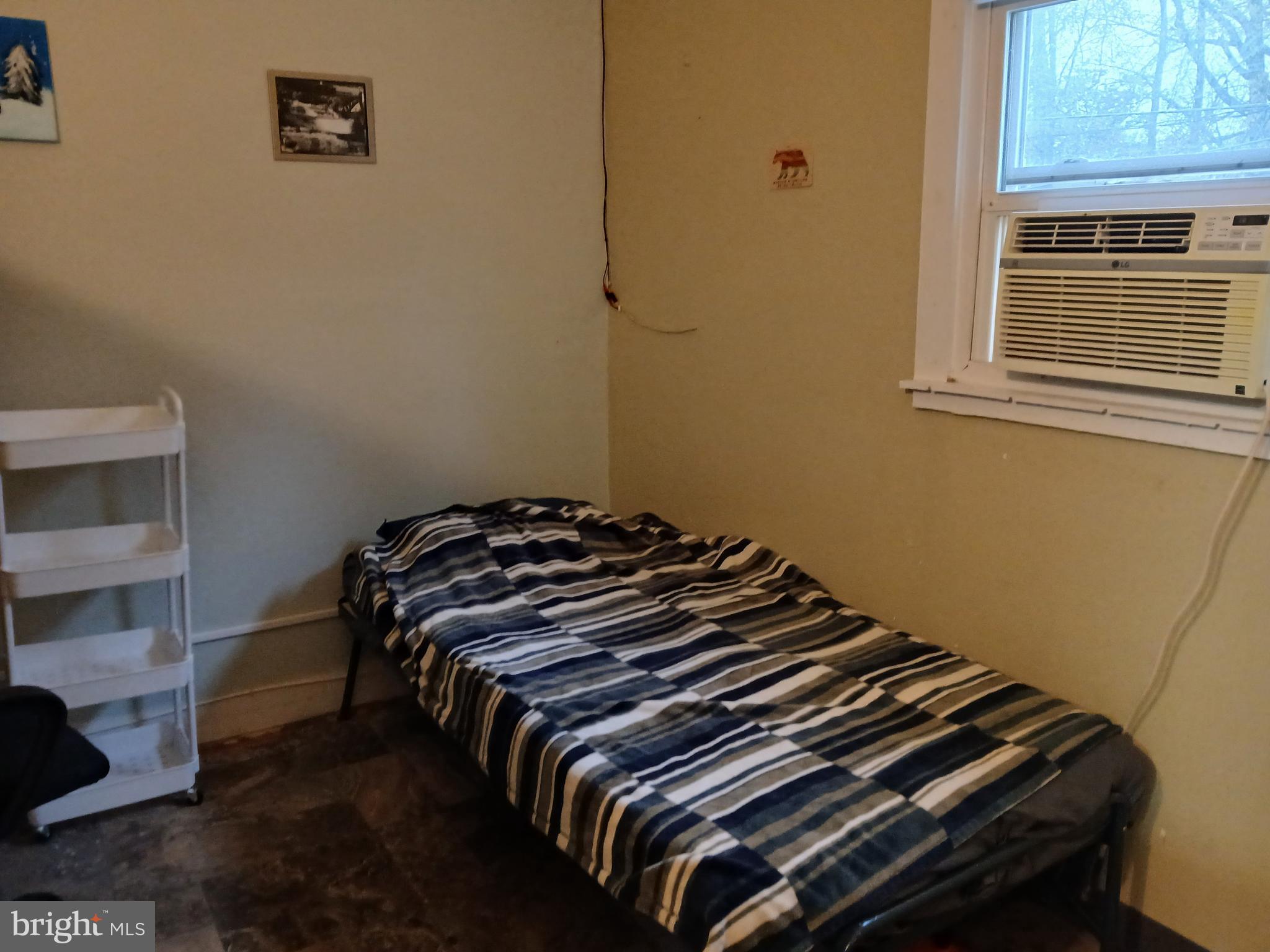 1912 M Street Northeast Washington, DC 20002 - Photo 4 of 11