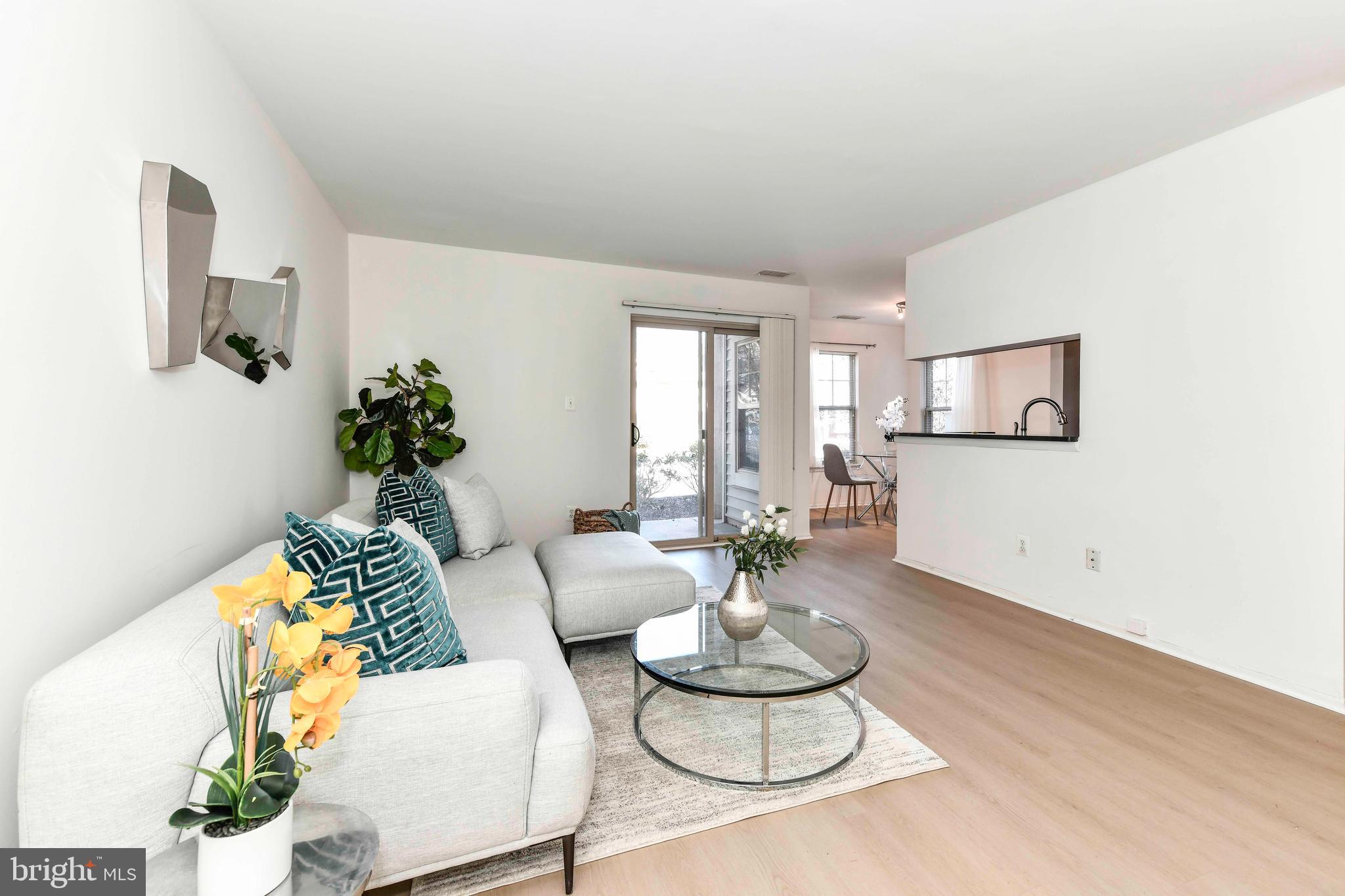 1783 Jonathan Way, Unit 1783A Reston, VA 20190 - Photo 2 of 27 Gallery Image 2