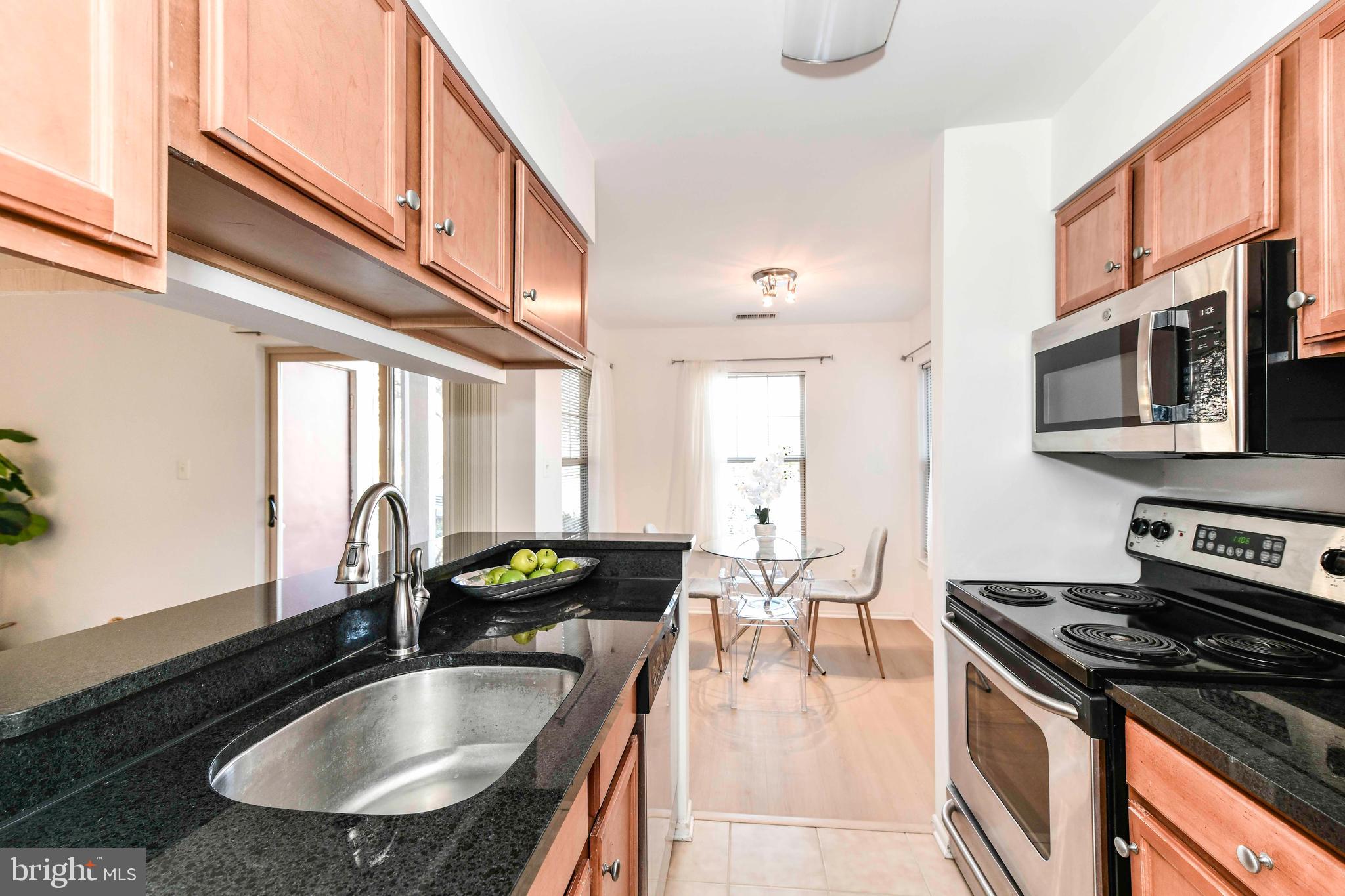 1783 Jonathan Way, Unit 1783A Reston, VA 20190 - Photo 5 of 27 Gallery Image 5