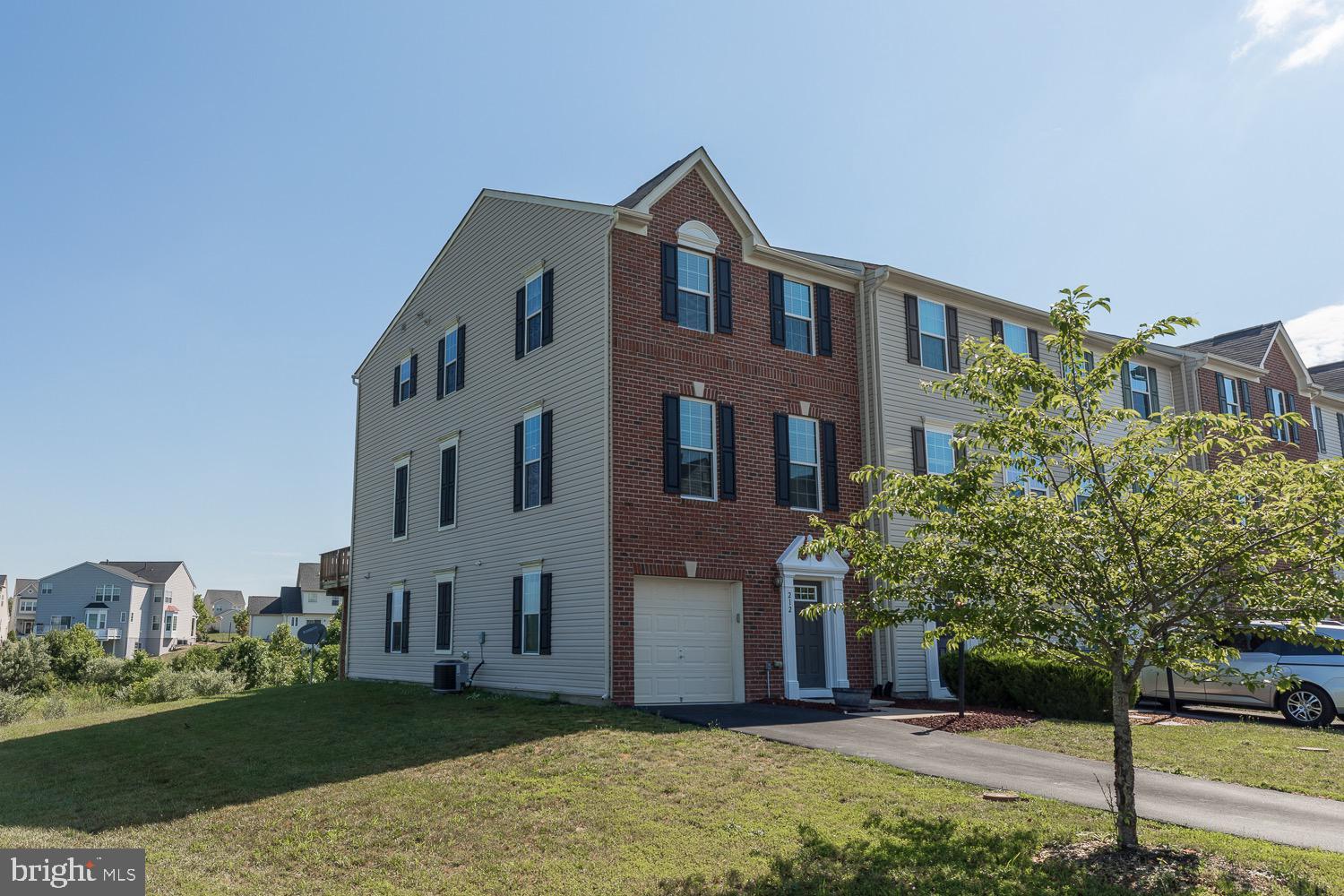 212 Fiesta Drive Stephenson, VA 22656 - Photo 1 of 37 Welcome to 212 Fiesta Dr