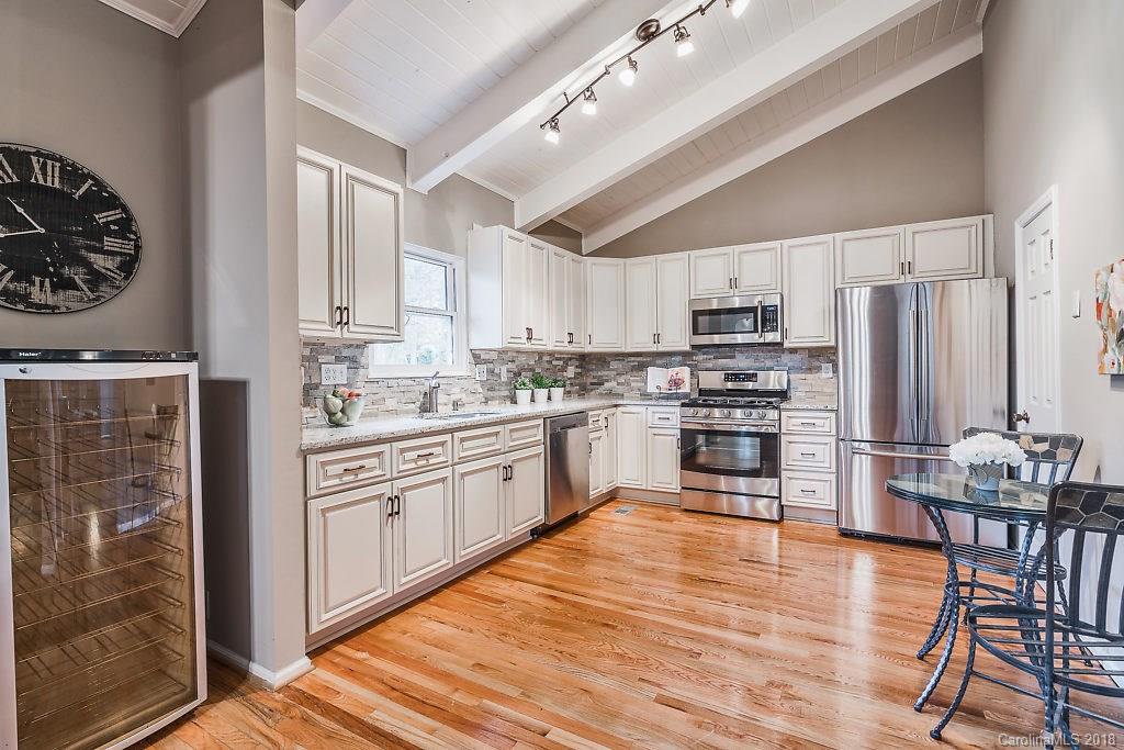 2011 Marquesas Avenue, Unit 11 Tega Cay, SC 29708 - Photo 8 of 20 Gallery Image 8