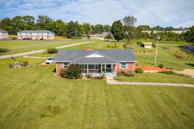 $279,000 | 5048 Manchester Highway, Morrison, TN 37357