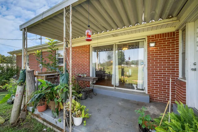 $279,000 | 5048 Manchester Highway, Morrison, TN 37357