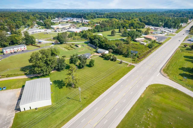 $279,000 | 5048 Manchester Highway, Morrison, TN 37357