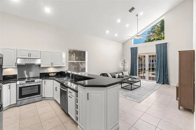 $825,000 | 5260 Northwest 112th Way, Coral Springs, FL 33076