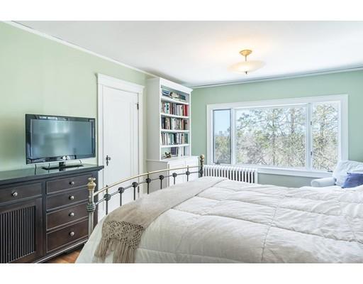 29 Shaw Road Brookline, MA 02467 - Photo 11 of 16