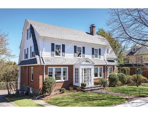 29 Shaw Road Brookline, MA 02467 - Photo 3 of 16