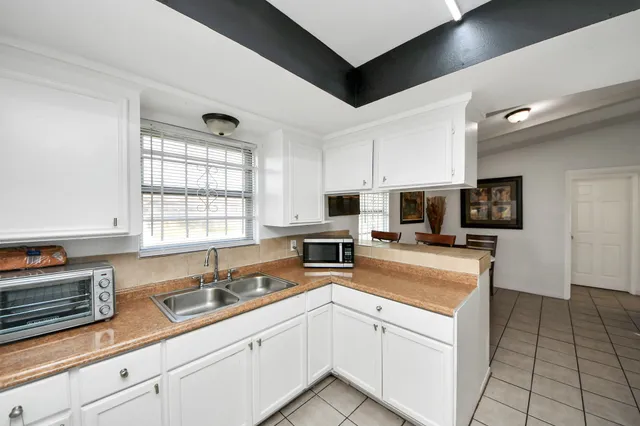 $190,000 | 6319 Guadalupe Street, Houston, TX 77016