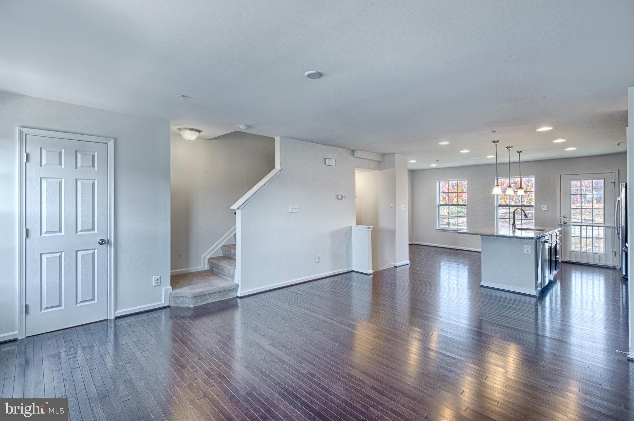 1330 Millar Road Aberdeen, MD 21001 - Photo 11 of 29 Living Room