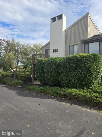 $2,400 | 709 Pritchard Place, Newtown Square, PA 19073